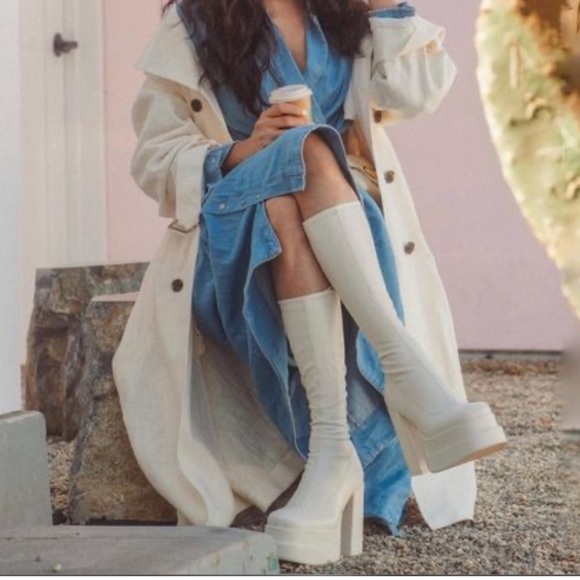 New Steve Madden Cypress Off White Boots - Picture 3 of 16